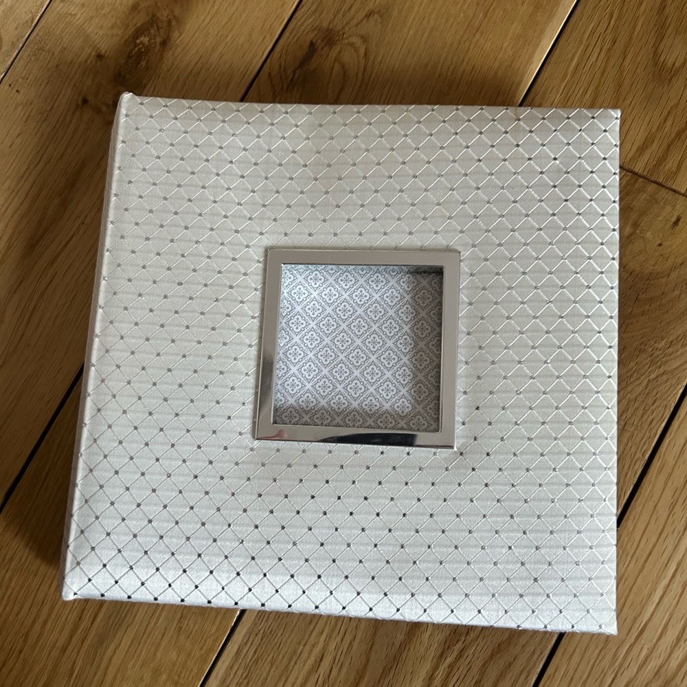 White sparkly album NEW
